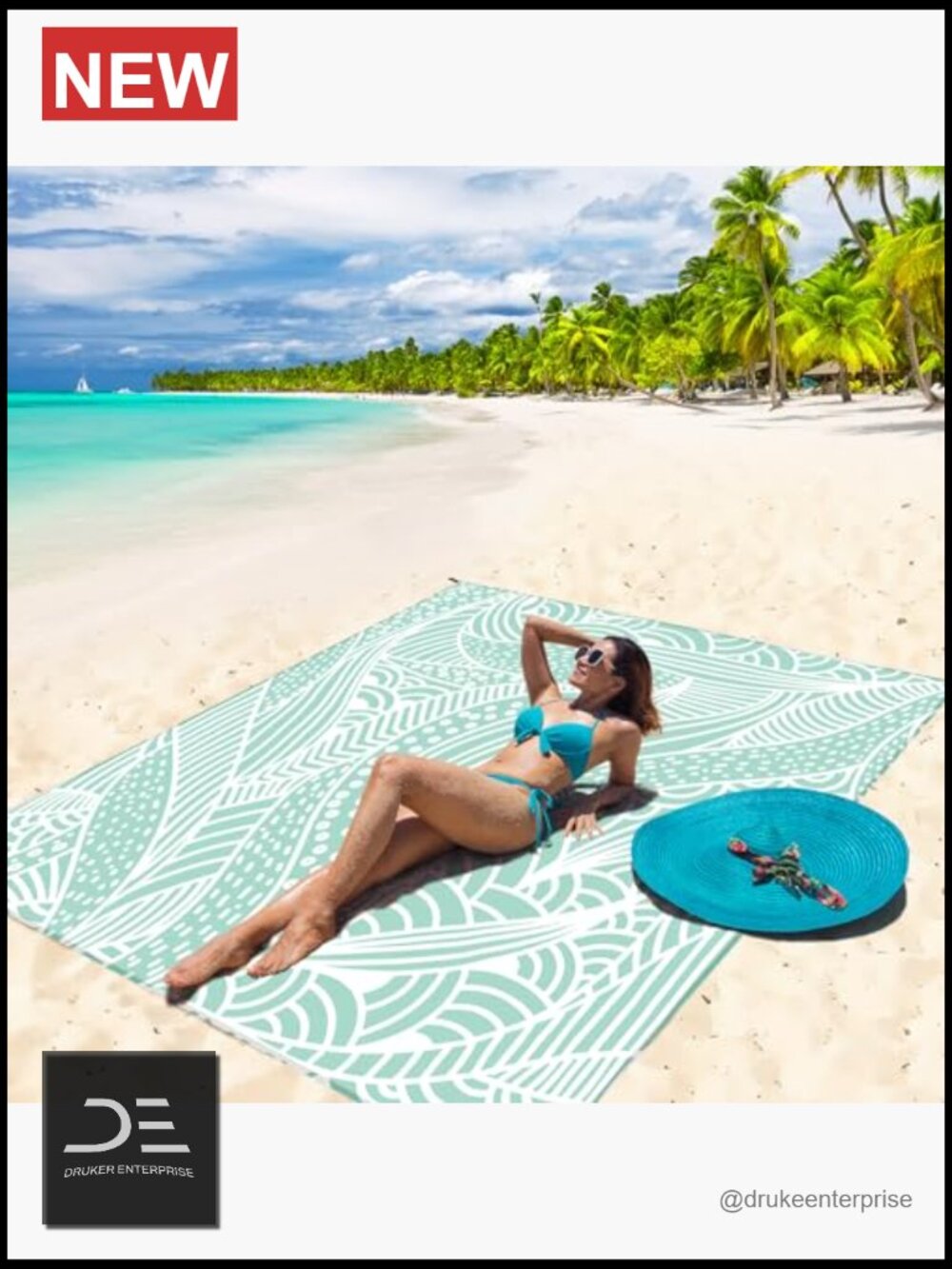 Waterproof Sandproof Beach Blanket for 2-4 Adults Quick Drying Outdoor Picnic - Picture 2 of 6